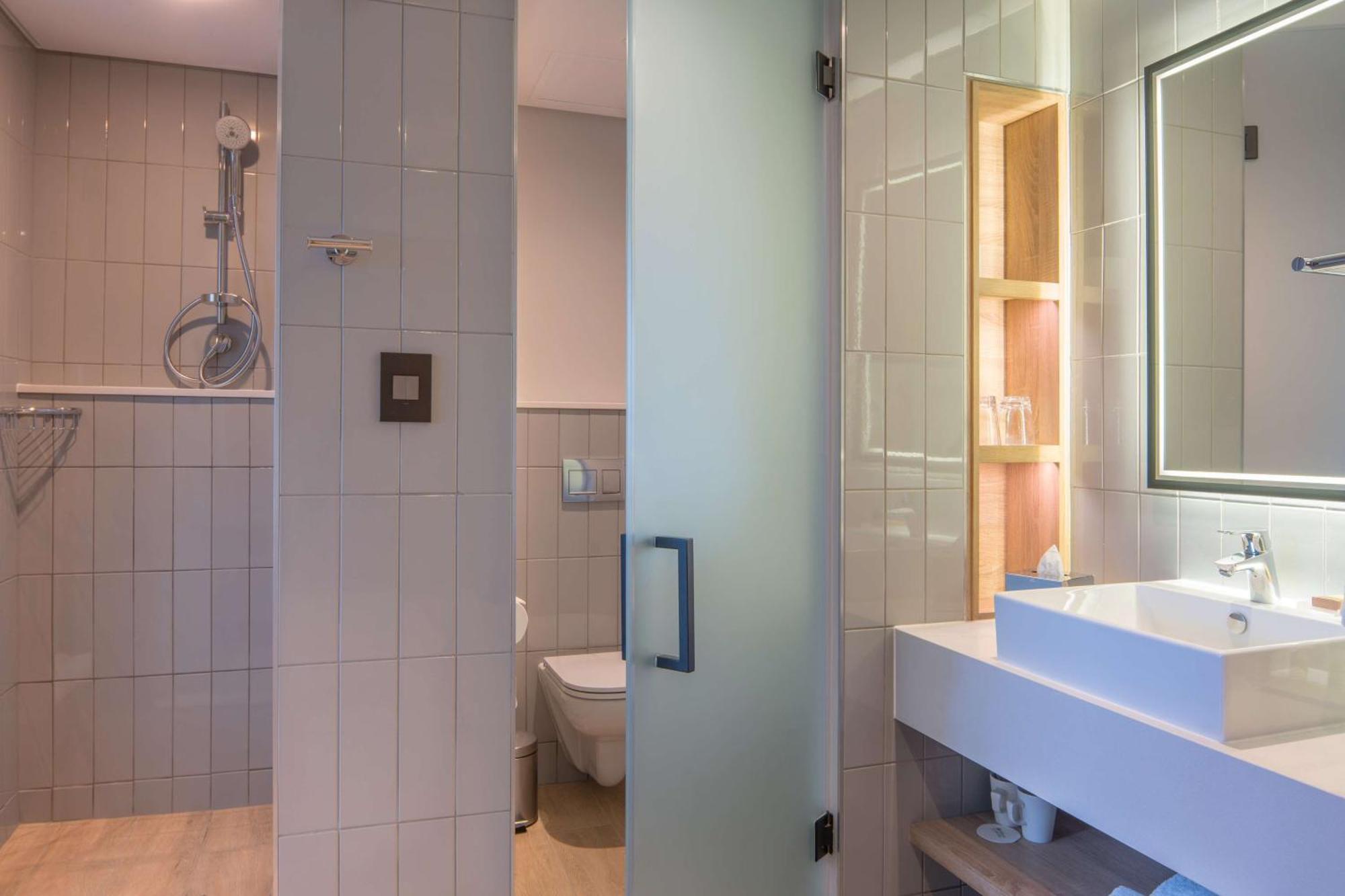 Hilton Garden Inn Umhlanga Arch ダーバン エクステリア 写真