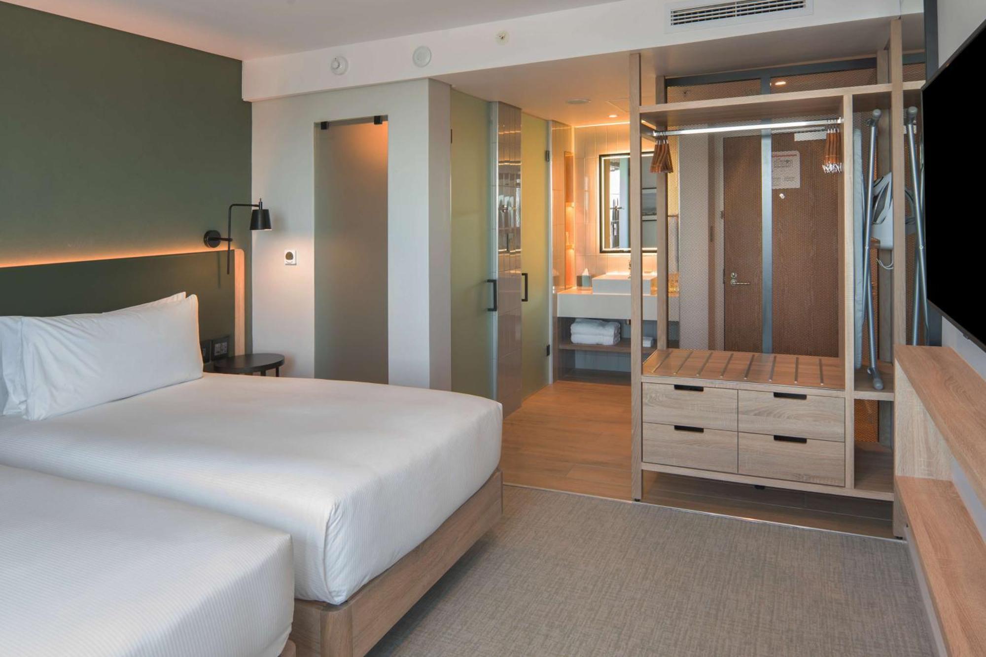 Hilton Garden Inn Umhlanga Arch ダーバン エクステリア 写真